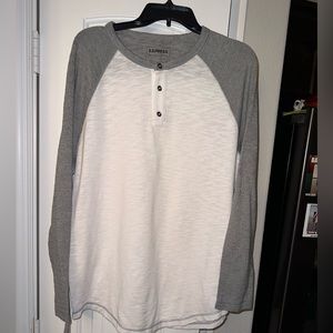 Express Men’s top